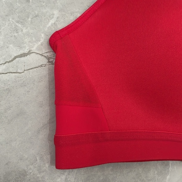 Women's Victoria’s Secret Sport Incredible Lightweight Max Sports Bra 34C - Picture 6 of 16